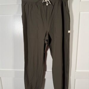 Vuori  Dark Olive Joggers